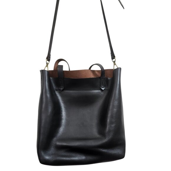 Madewell Medium Transport Tote in Black Pebbled Leather - Picture 4 of 16